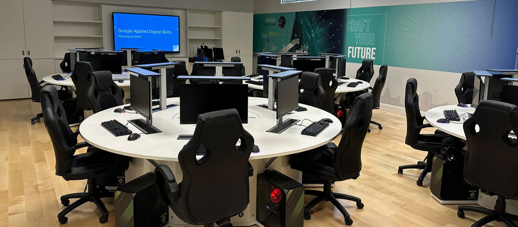 St Malachy's College Open Their CH Esports Lab