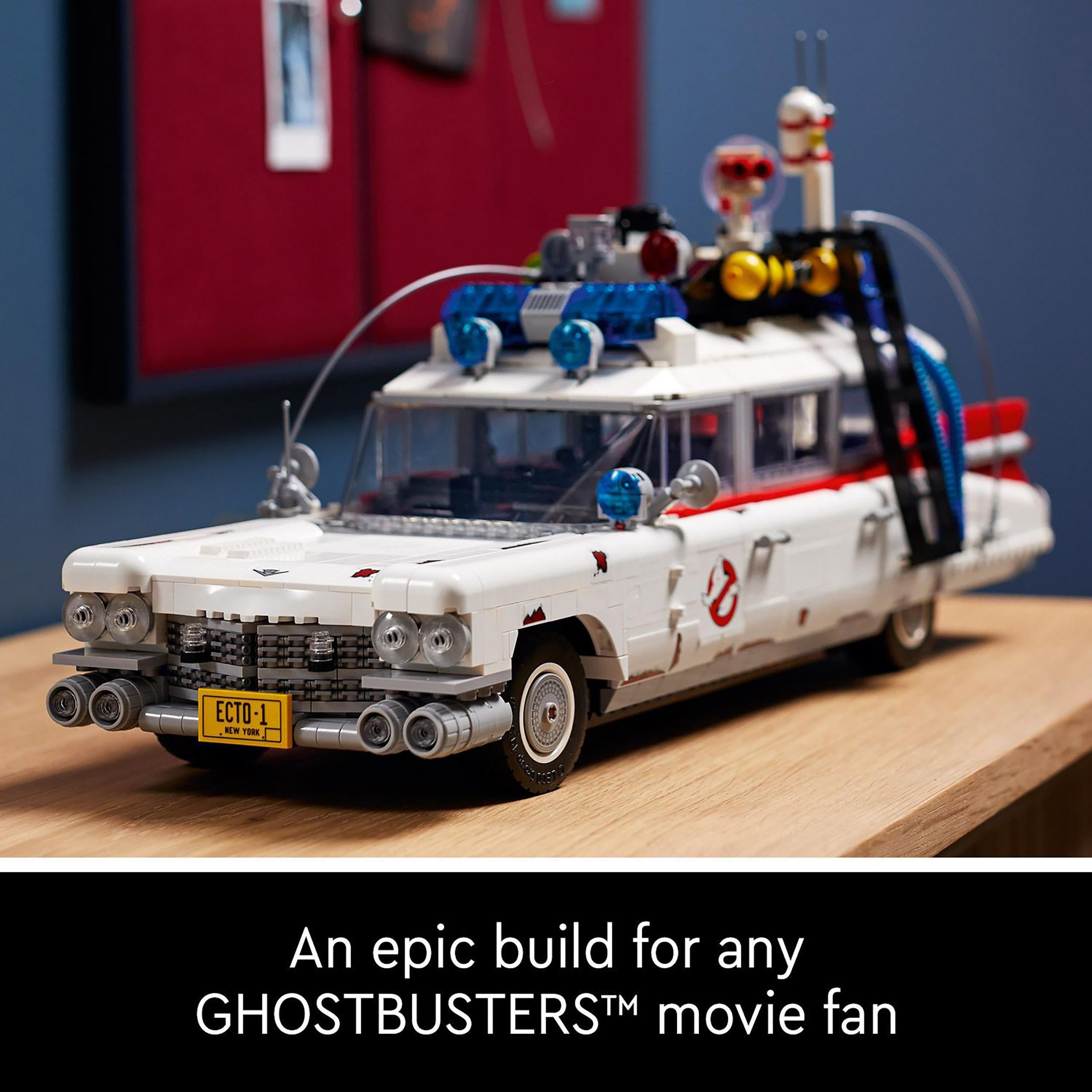 LEGO® Creator Expert Ghostbusters ECTO-1 Set 10274 Default Title